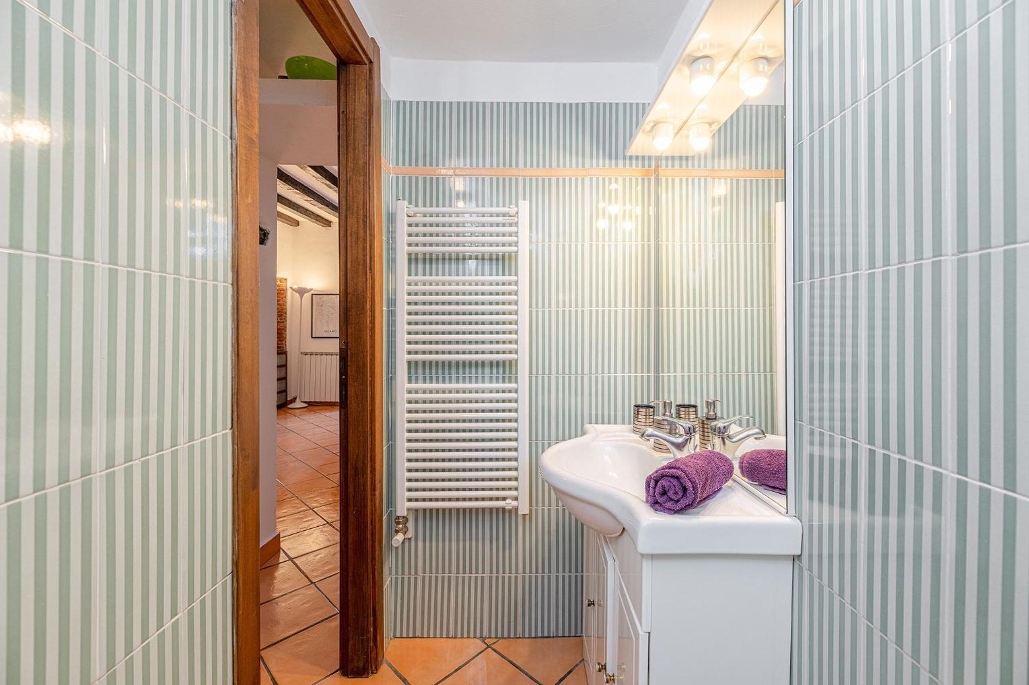 Comfort In Navigli Area