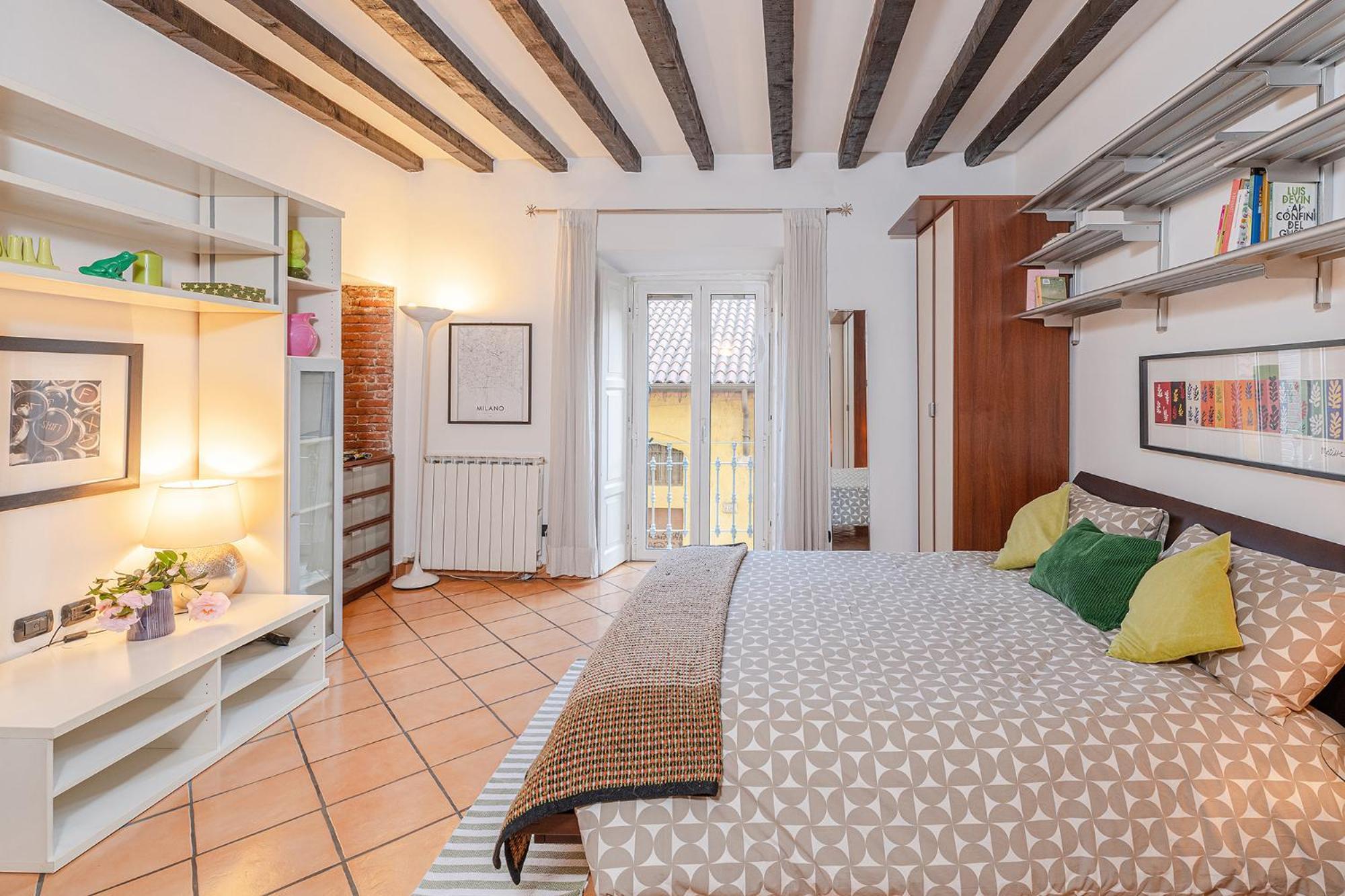 Comfort In Navigli Area Apartment *